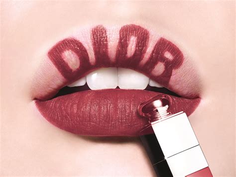 how to remove dior lip tattoo|Dior lip tattoo price.